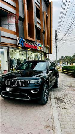 جيب جراند شيروكي